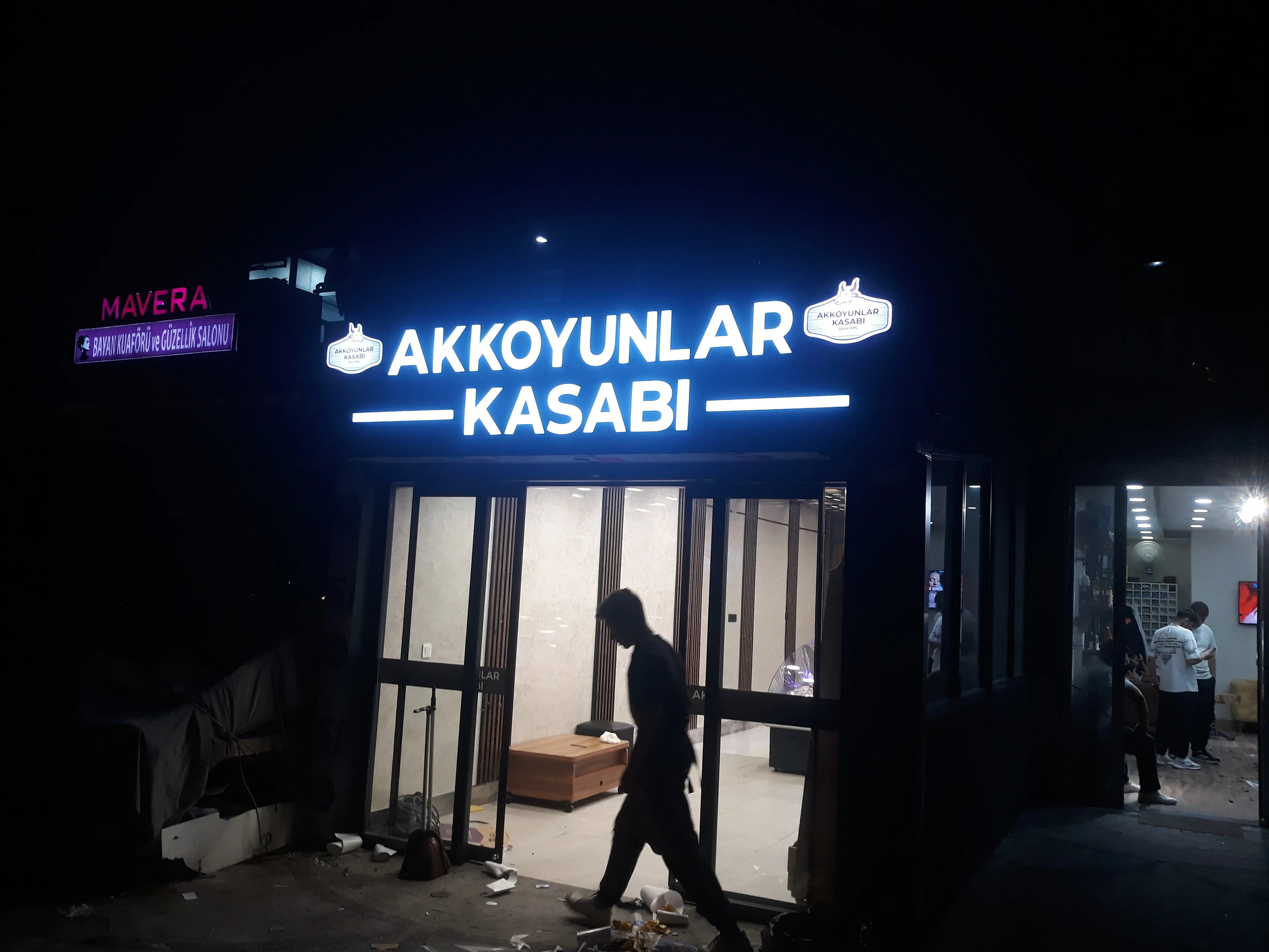 Işıklı Kabartmalı Tabela Uygulaması