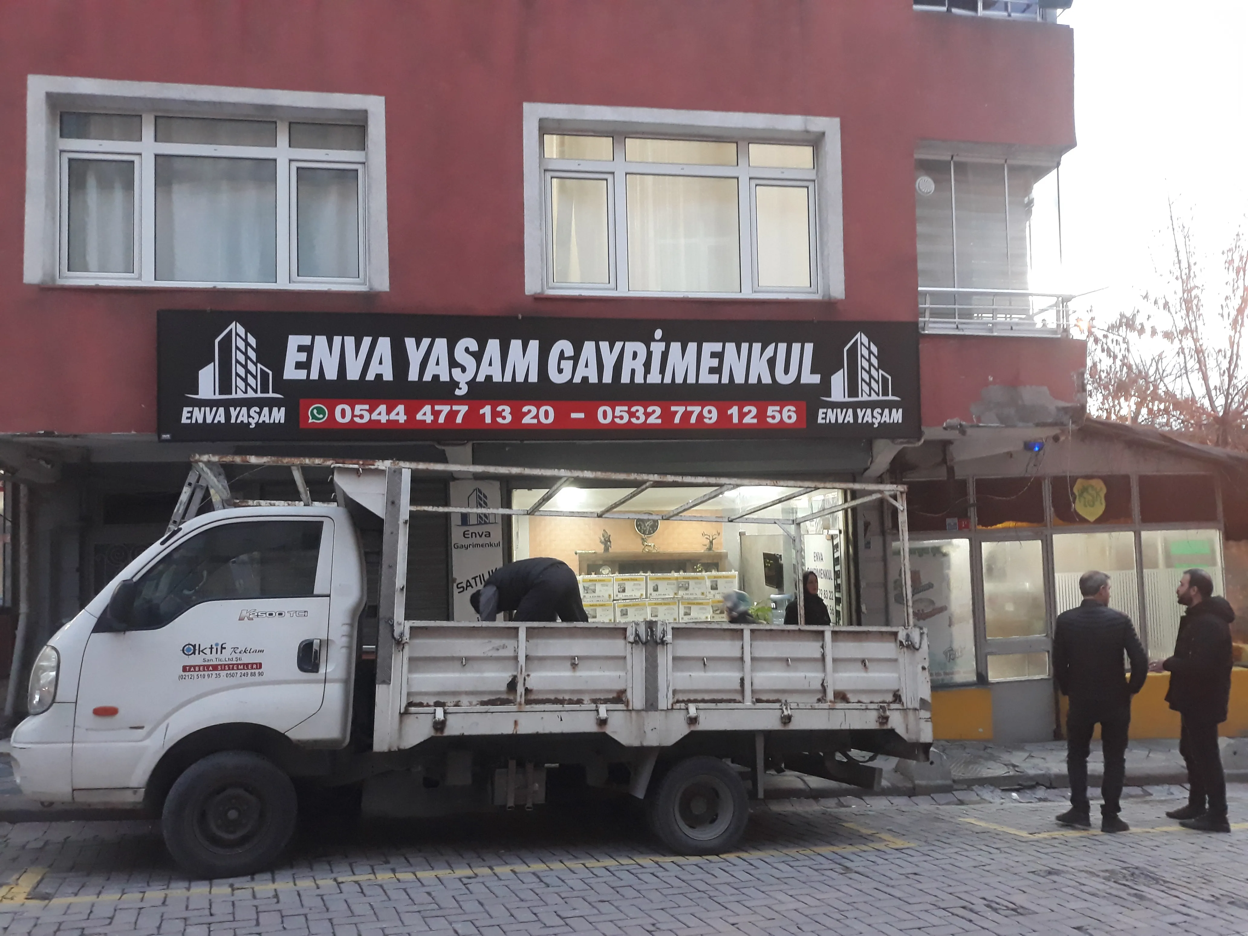 Işıksız Vinil Tabela Uygulaması